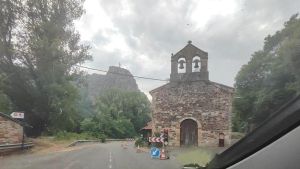 Última hora del incendio en Grado: ya no se ve fuego, la autovía está abierta y en Peñaflor se circula por un carril regulado por semáforos