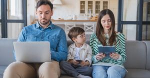 How to Deal With Your Emotionally Neglectful Parents