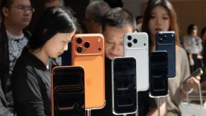 iPhone Ultra Price: Apple’s Foldable Must Protect The iPhone 18 Pro