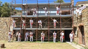Gorgona, la libertà passa dal teatro. L’emozione dei detenuti-attori