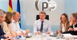Puigdemont dice ‘no’ a Feijóo tras sus primeros contactos con emisarios del PP