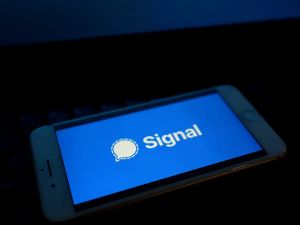 Ottawa’s building a backdoor to slide into our personal online data: Full Comment podcast