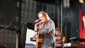 Weltstar zu Gast in Waldshut: Ray Wilson von „Genesis“ singt zu 40 Jahre Casino-Bar Casablanca