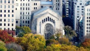 Inside Temple Emanu-El, NYC: World’s Largest Synagogue in the Western Hemisphere