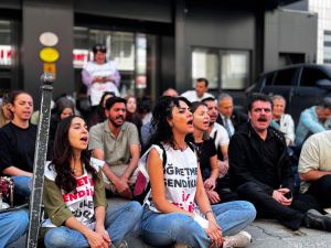 Bir açlık grevinin düşündürdükleri