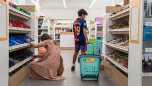 ¿Cómo funciona el vale escolar de 60 euros que las familias catalanas pueden activar a partir de hoy? 5 claves