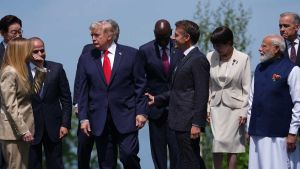 Al G7 Macron riporta l'attenzione di Trump sull’Ucraina: torna la pressione su Putin