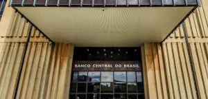 PEC 65: Banco Central e financismo