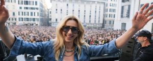 Scoppia la concertopoli del Pd: posti riservati e appalti, bufera sulla giunta Salis