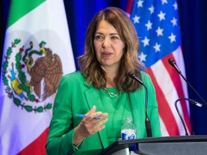 Bell: Dani Dollars — Danielle Smith set to dole out dough to Albertans