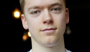 Derfor reagerer han på demonstrasjonene mot cruiseskipet