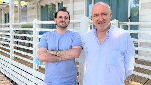 C’è un villaggio turistico che dà la 15esima ai dipendenti. “Sono essenziali, li premiamo”