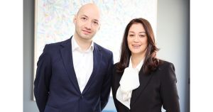 Някои политици се вслушват в социологията, други, като видят личното си неодобрение, рязко губят интерес