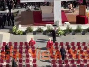 Addio a Cardinale Ruini, eccolo al funerale di Papa Francesco nel 2025