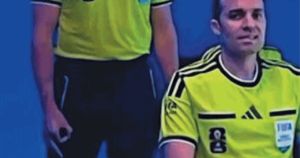 L'arbitro razzista? L'ultima bufala rossa: ha solo un tic