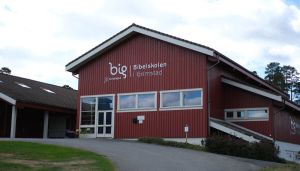 Bibelskolene blir bare viktigere