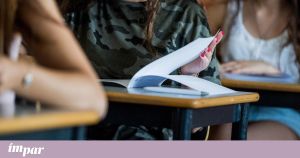 “Miúdas, não levem minissaias para os exames!”
