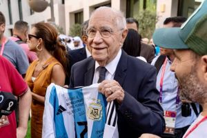 Who is Enrique Macaya Márquez, the man covering his 18th World Cup at 91