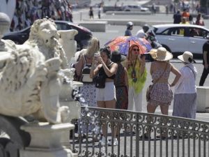Caldo estremo, i consigli dei medici di famiglia della Campania: nessun allarmismo, basta prevenire