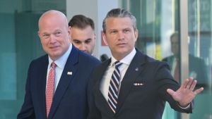 Hegseth kondigt heroverweging Amerikaanse middelen en bases in Europa aan