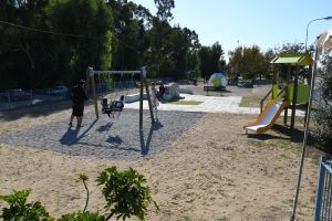 Η Ελλάδα μικραίνει και ακόμα μιλάμε σαν να έχουμε χρόνο