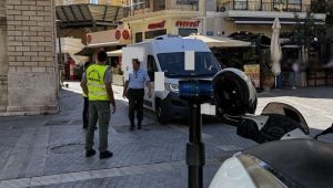 Δημοτική Αστυνομία: Με τα μπλοκάκια στο χέρι, μοιράζοντας ασύστολα κλήσεις, δεν λύνεις προβλήματα!