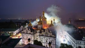 Waarom valt Rusland een kloostercomplex aan dat aan de wieg staat van het Russische christendom?