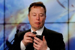 Elon Musk's $1.23 Trillion Fortune Now Towers Nearly $1 Trillion Over Jeff Bezos in 2026