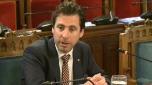 Aumentan los contratos menores en Asturias, alerta la Sindicatura, que avisa del uso abusivo de esta vía en el Sespa