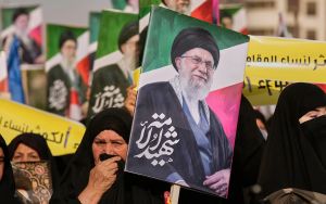 Iran’s Revolutionary Guard set up Iraqi cells to attack Gulf neighbors, sources say
