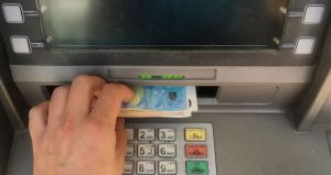 Ο χάρτης των πληρωμών από e-ΕΦΚΑ και ΔΥΠΑ μέχρι και την Παρασκευή 26 Ιουνίου