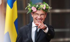 Trenja glede proračuna EU in glede pogajanj s Putinom