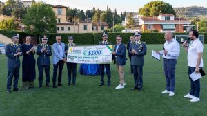Un gol per il Meyer, la Guardia di Finanza in campo a Coverciano per solidarietà