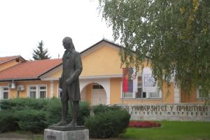 Баук меморандума (поново) кружи Србијом