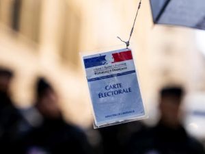Les trois nœuds coulants de la présidentielle