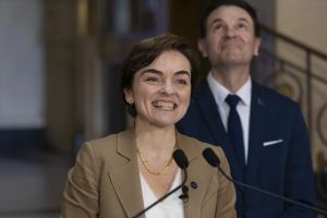 Libman: Fréchette's olive branch to anglos more like a poke in the eye