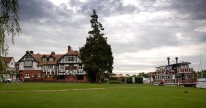 Famous Broads pub upsets locals with latest plans