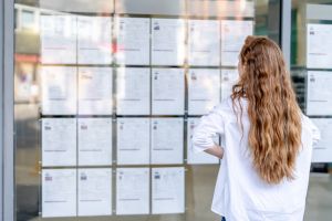Il lavoro c’è, ma non basta: i giovani laureati ora dicono no agli stipendi troppo bassi