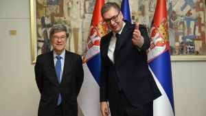 „Srbija je faktički na kineskom putu“: Sagovornici Danasa ističu da „nije potrebno da nam to Džefri Saks otkriva“