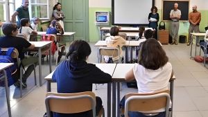 Scuola, scontro docenti-dirigente. In venti lasciano l’istituto di Corticella. La preside: 