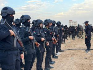 Backed and armed by Israel, Gaza militias talk big but make little headway against Hamas