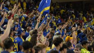 Curaçaose fans vieren gelijkspel tegen Ecuador