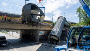 Güterzug-Unglück in München - Bergungsarbeiten abgeschlossen