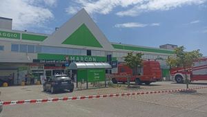 Forte odore nell’aria, evacuato Leroy Merlin a Marcon
