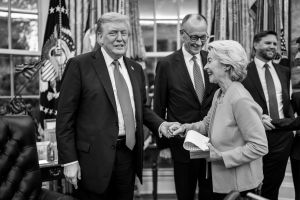 Europa frente a EEUU, el dueño del interruptor tecnológico