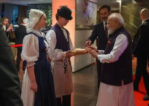 India Proceeds with Its Active Western European and Multilateral Diplomacy, Based on Strategic Sovereignty