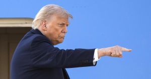 Iran: Trump només vol salvar-se a si mateix