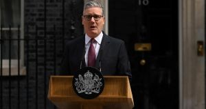 Premijer Keir Starmer podnio ostavku