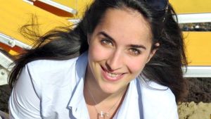 Il dolore che non passa, il ricordo di Elena Maestrini tra le tredici vite spezzate. Il racconto a Bruxelles