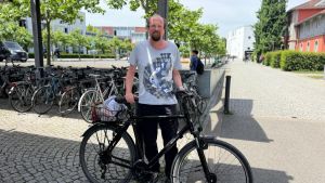 Abschließen oder mit in die Wohnung nehmen? So sichern Konstanzer ihre Fahrräder